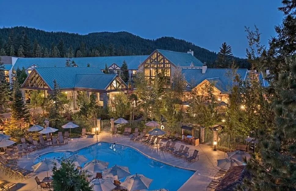 post-11 Best Hotels Near Yosemite National Park: Reservations Request