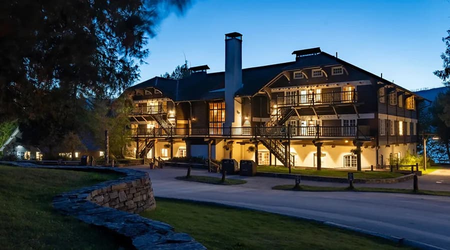 Russell's Fireside Dining Room at Lake McDonald Lodge