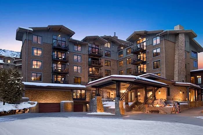 post-Top 15 Hotels Near Yellowstone National Park for an Unforgettable Stay