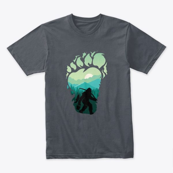 Bigfoot Fishing Funny Fishing Gift T-Shirt