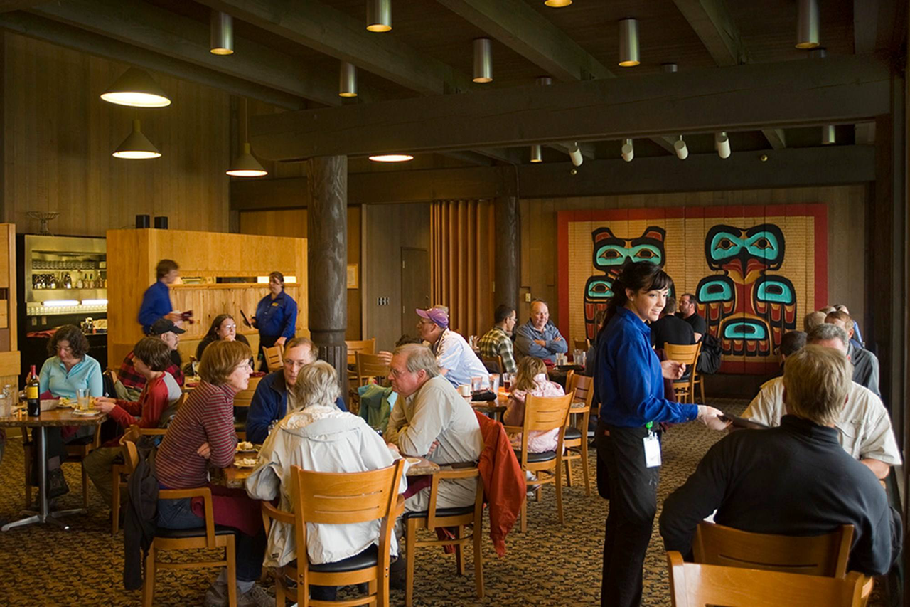 Glacier Bay Lodge Dining Room