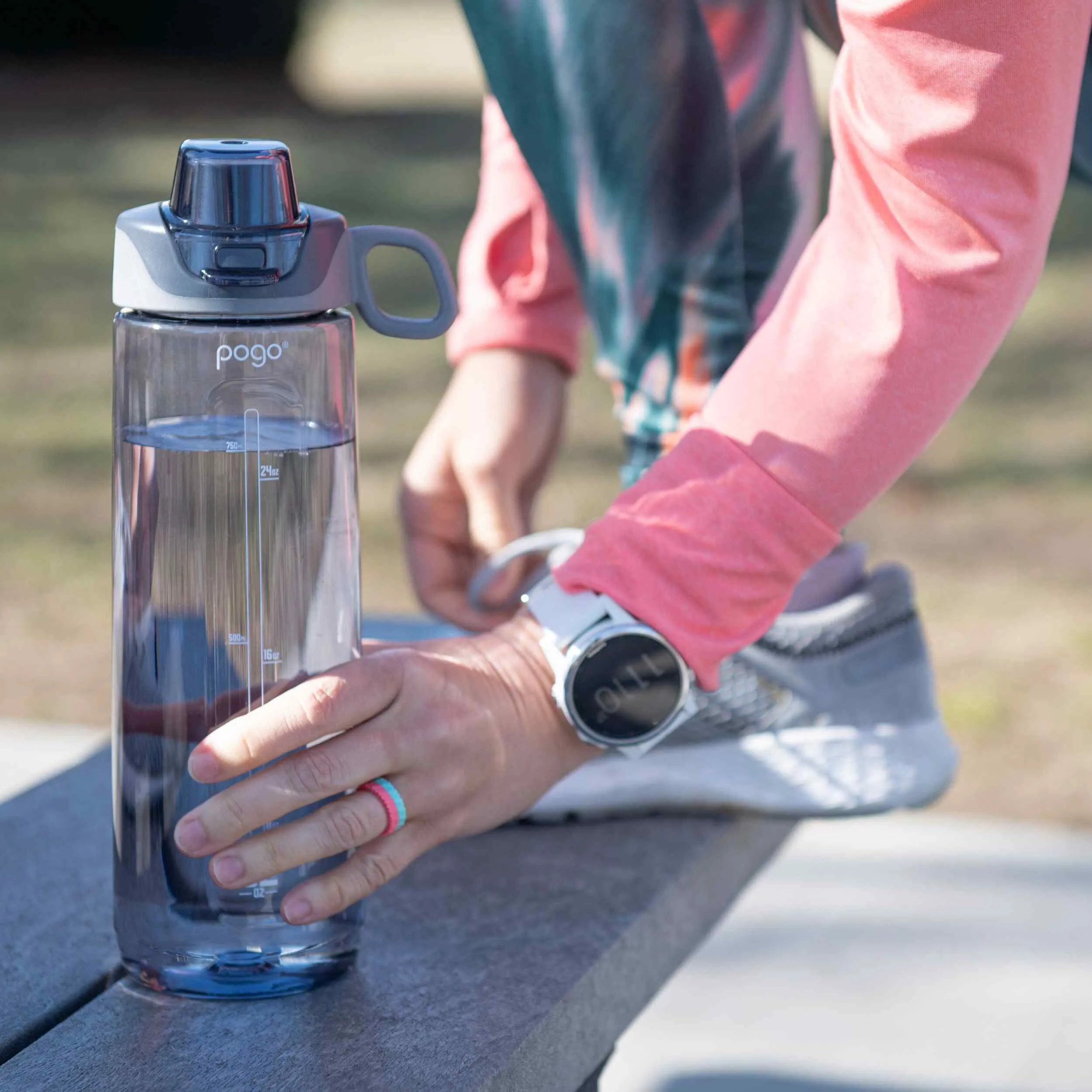 travel water bottle with straw