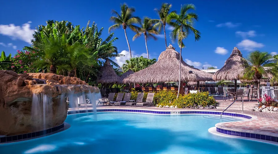 Key Largo Hotel offers an ideal setting for enjoying the exciting activities of the Florida Keys