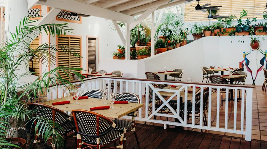 The Lime Inn offers a laid-back vibe