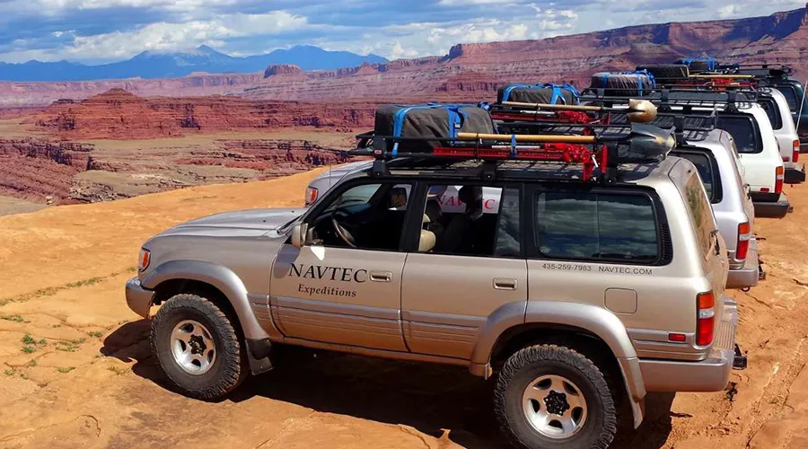 The Best Canyonlands National Park Jeep Tours