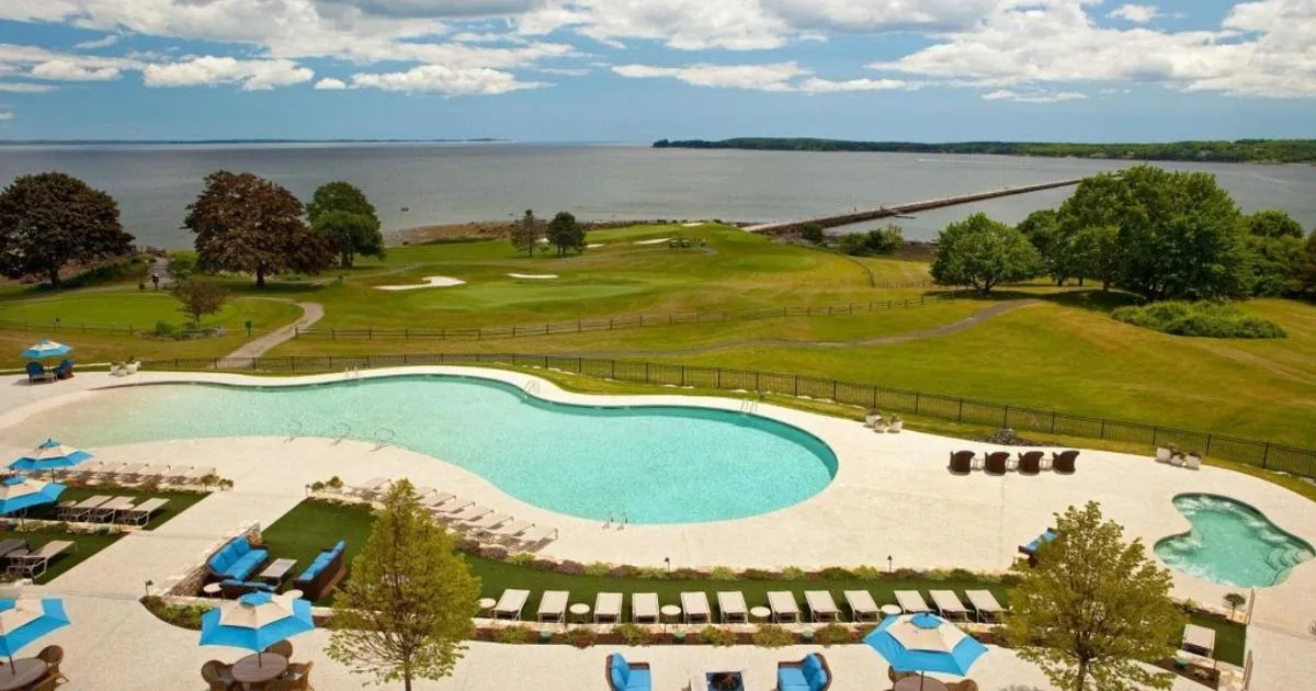 resorts near acadia national park