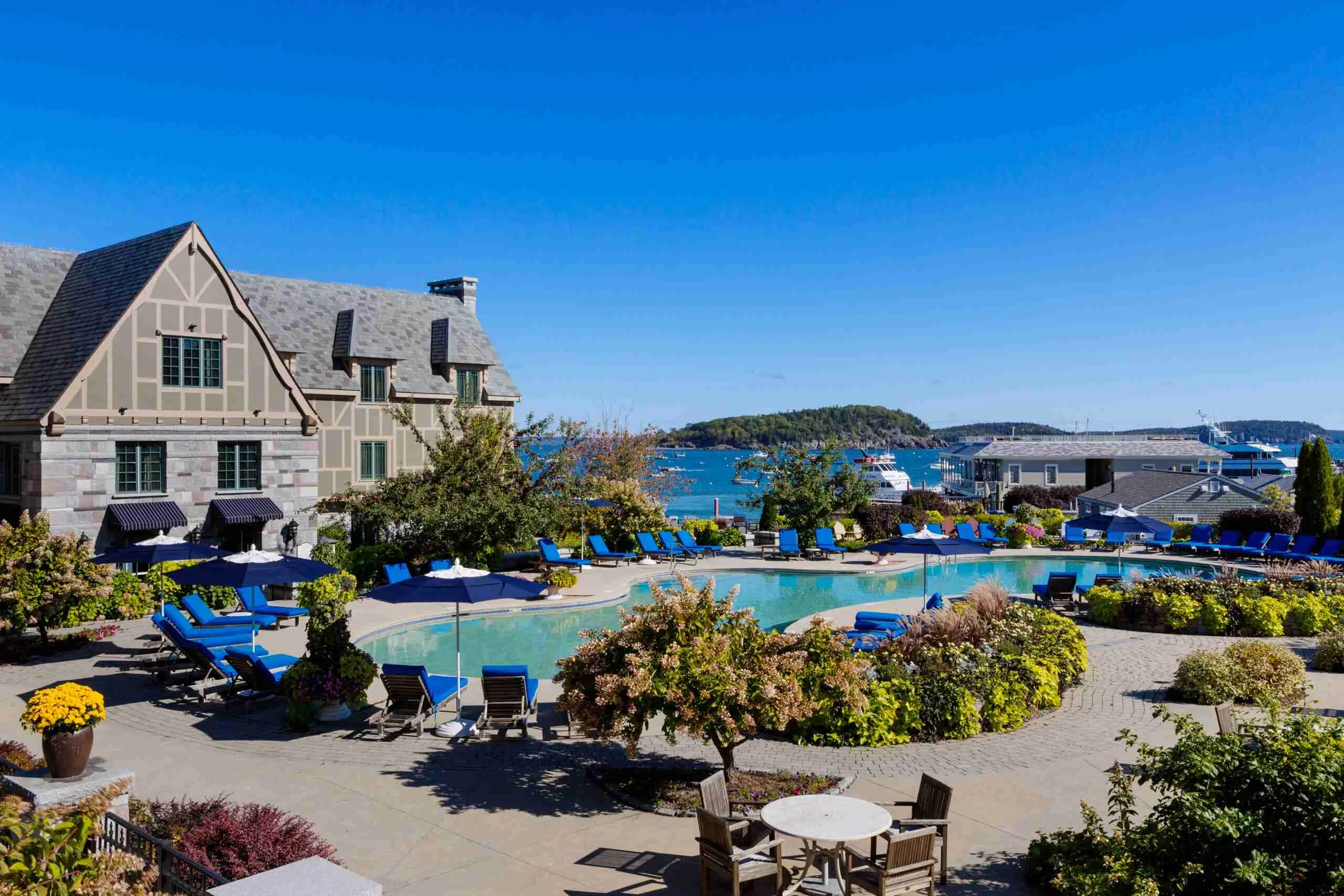resorts near acadia national park