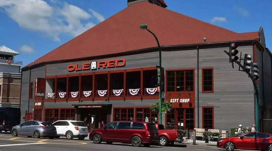 Ole Red