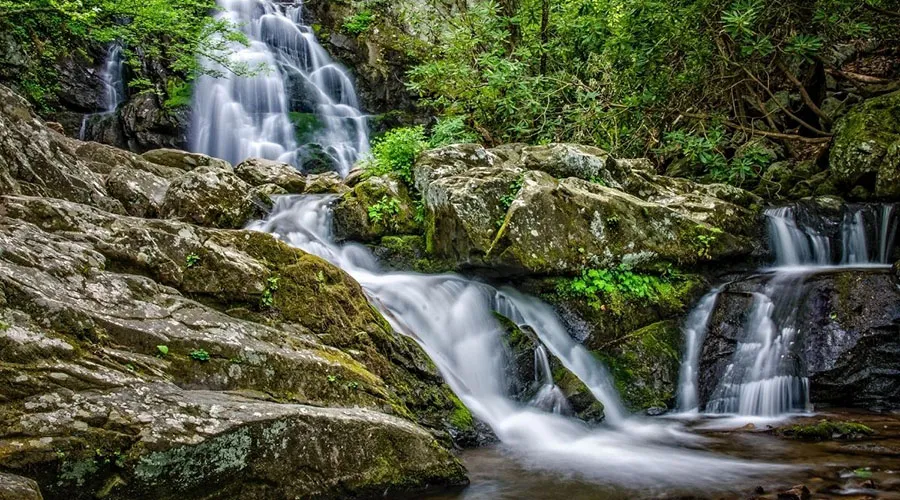 Waterfalls have iconic waterfalls