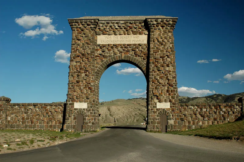 bozeman to yellowstone national park