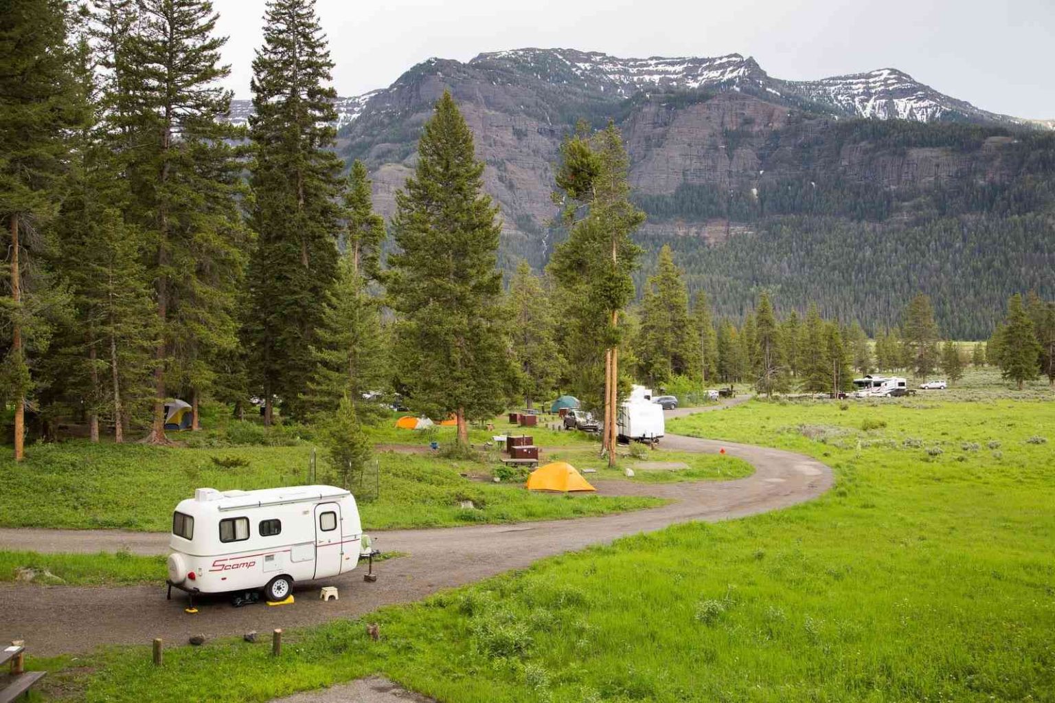 yellowstone national park camping