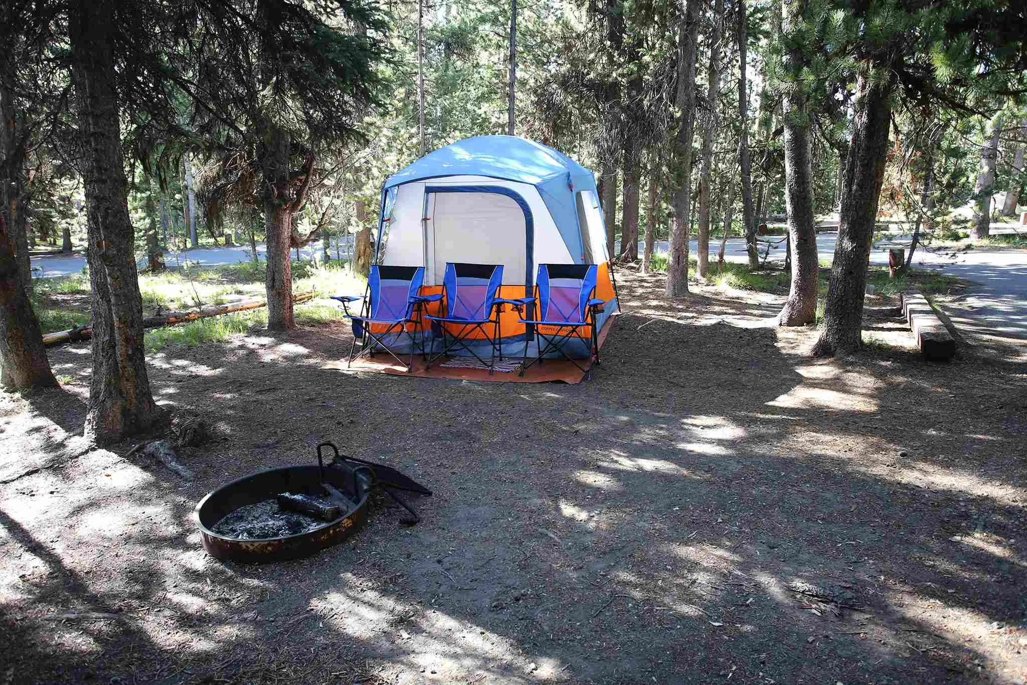 yellowstone national park camping
