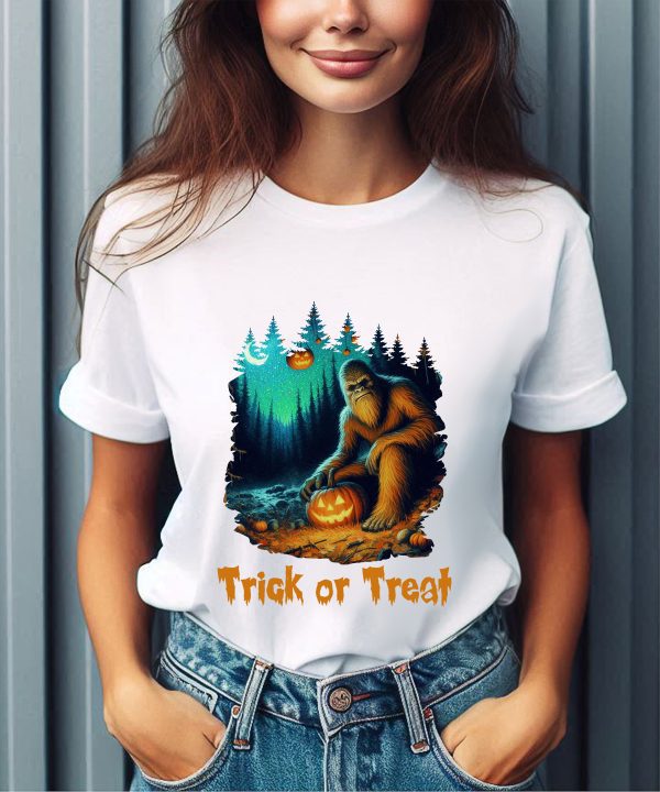 Funny Halloween Trick Or Treat Bigfoot