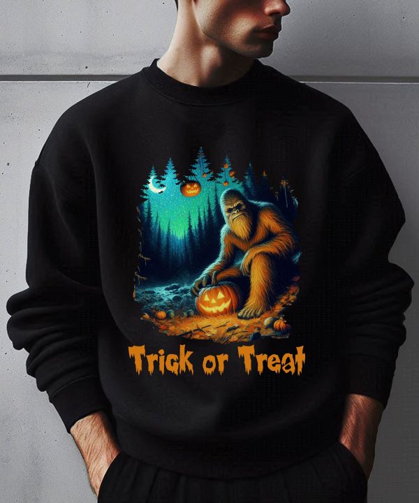 Funny Halloween Trick Or Treat Bigfoot Sweatshirt