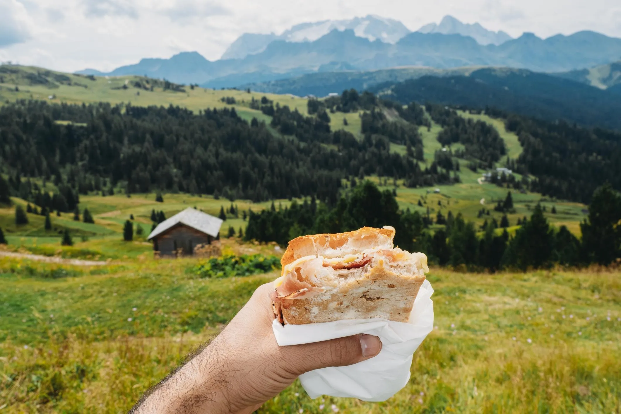 best snacks for mountain climbing