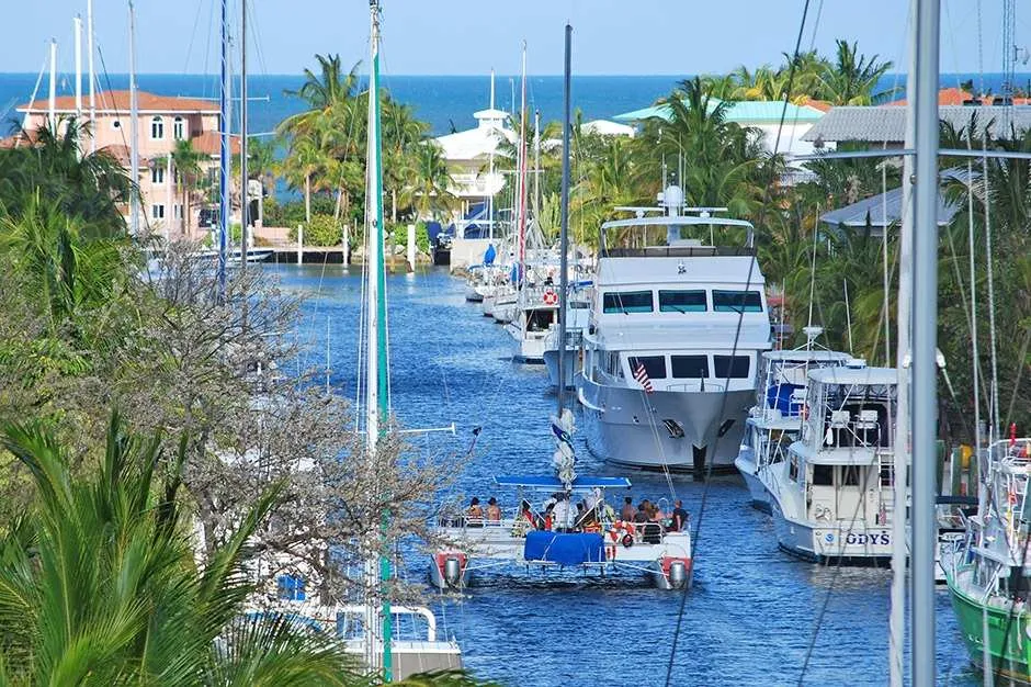 cities near biscayne national park