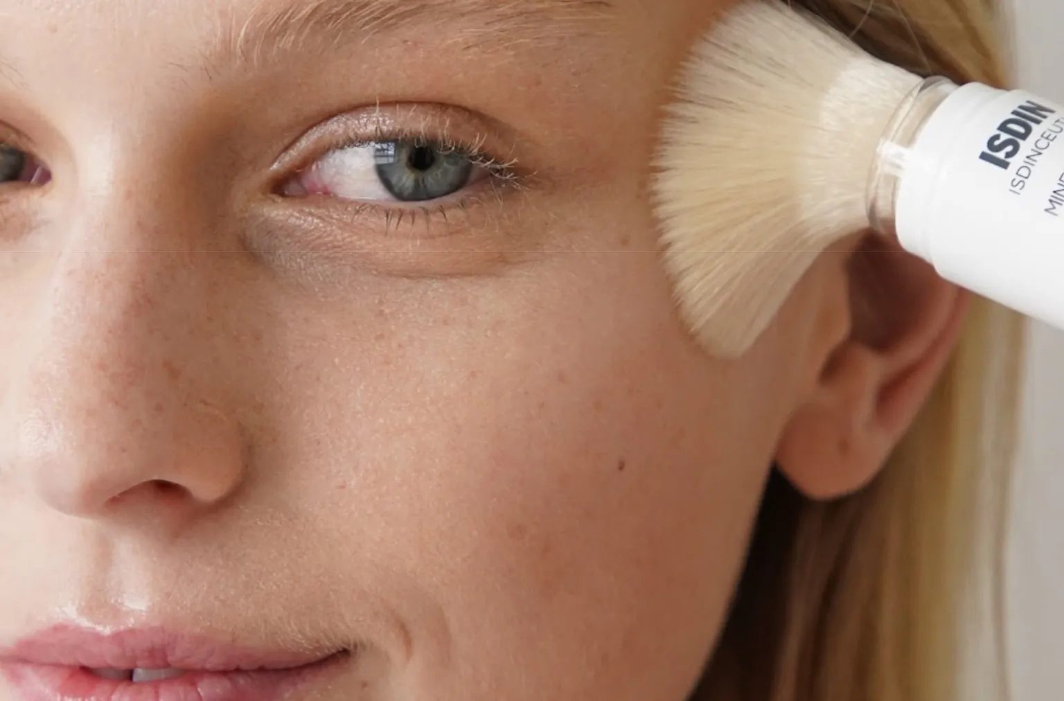 how often to reapply sunscreen