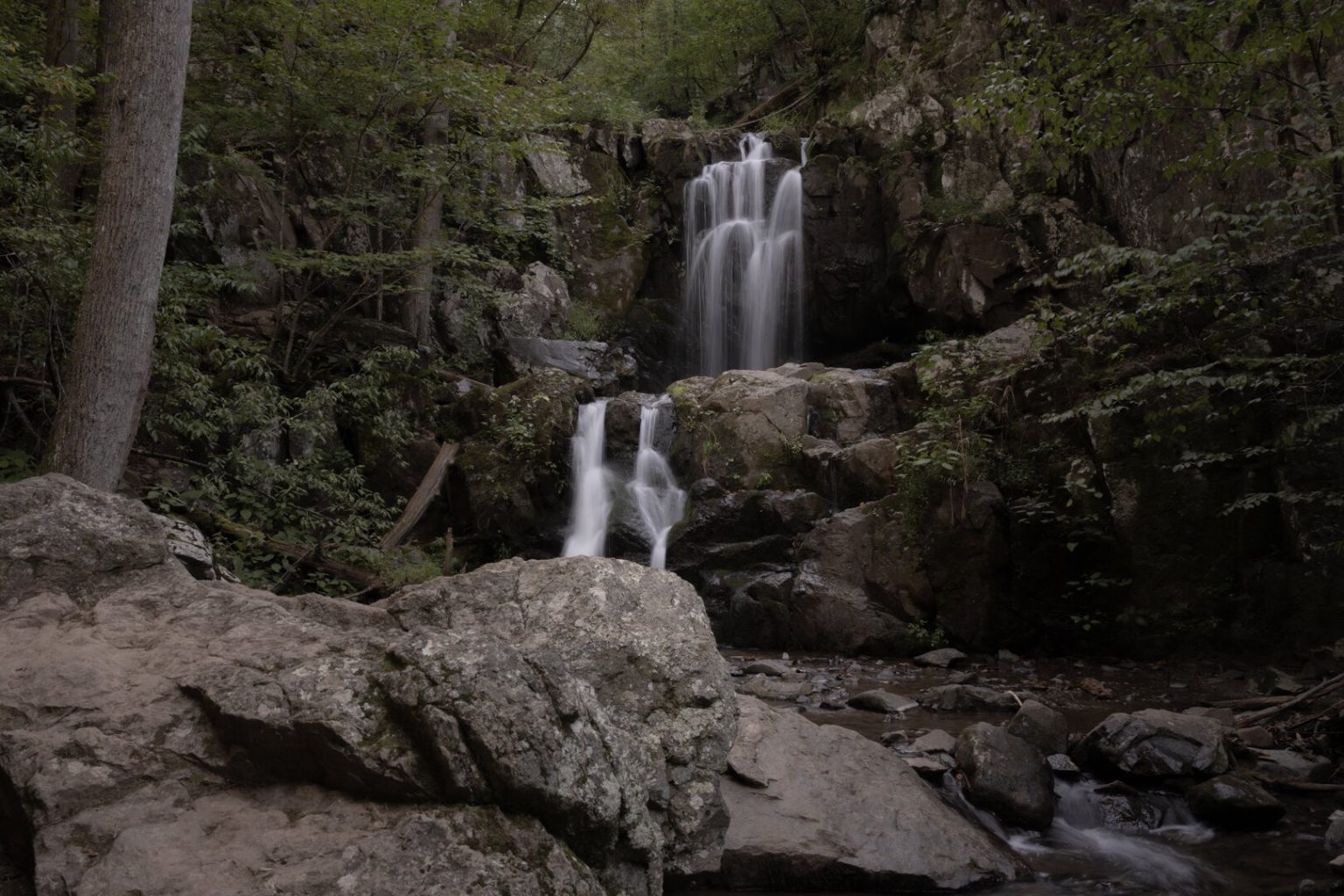 shenandoah national park waterfalls