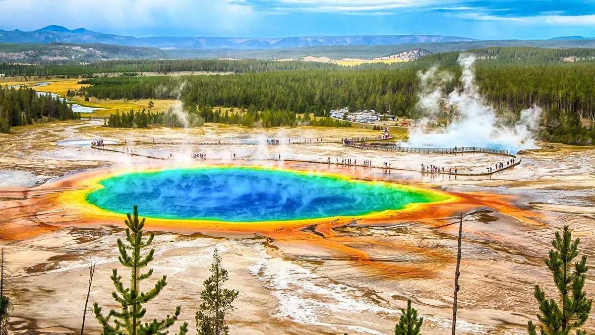 glacier national park to yellowstone