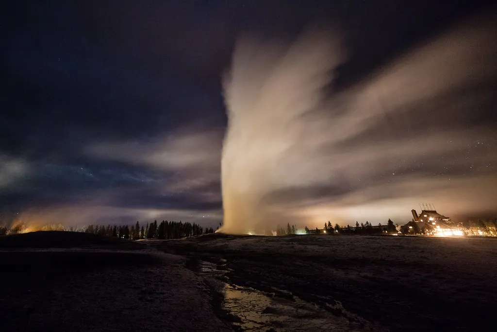 yellowstone national park summer