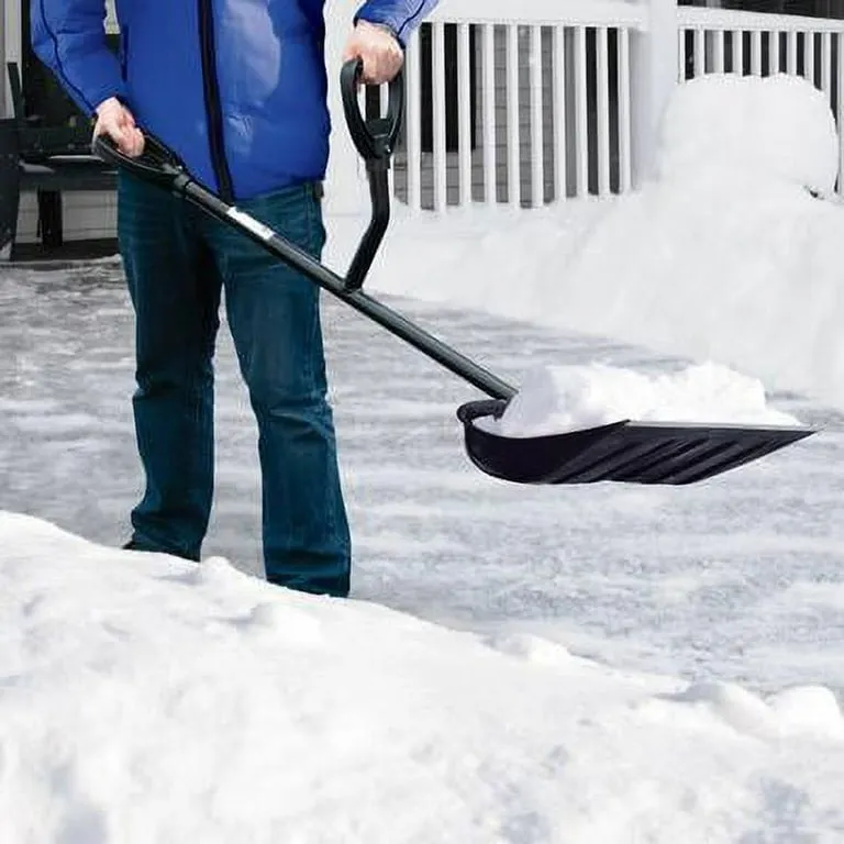 portable snow shovel