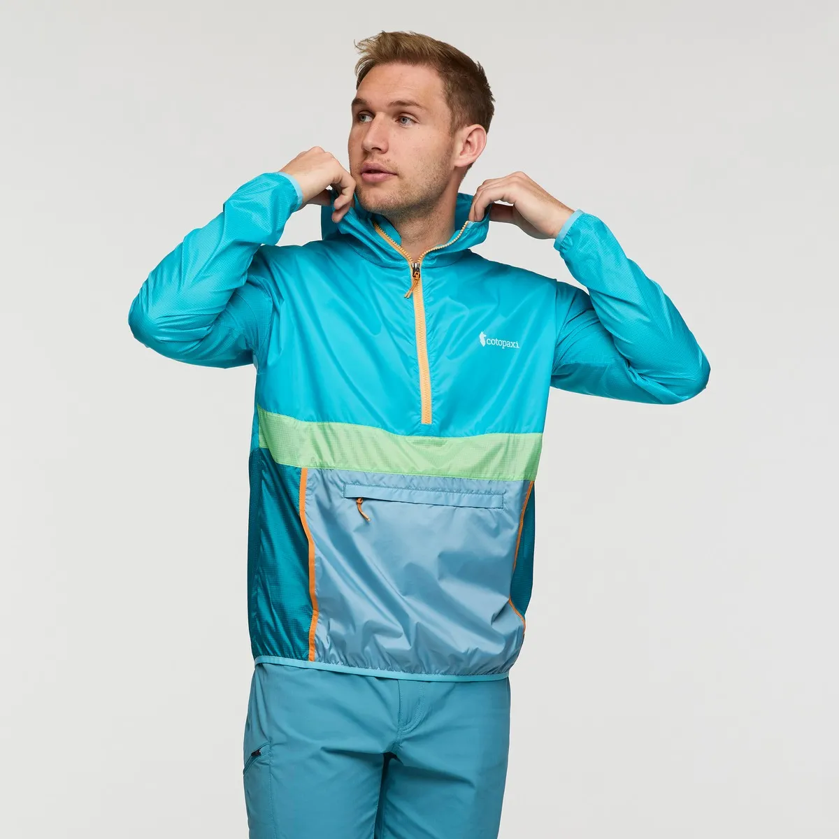 windproof jackets for snowy weather
