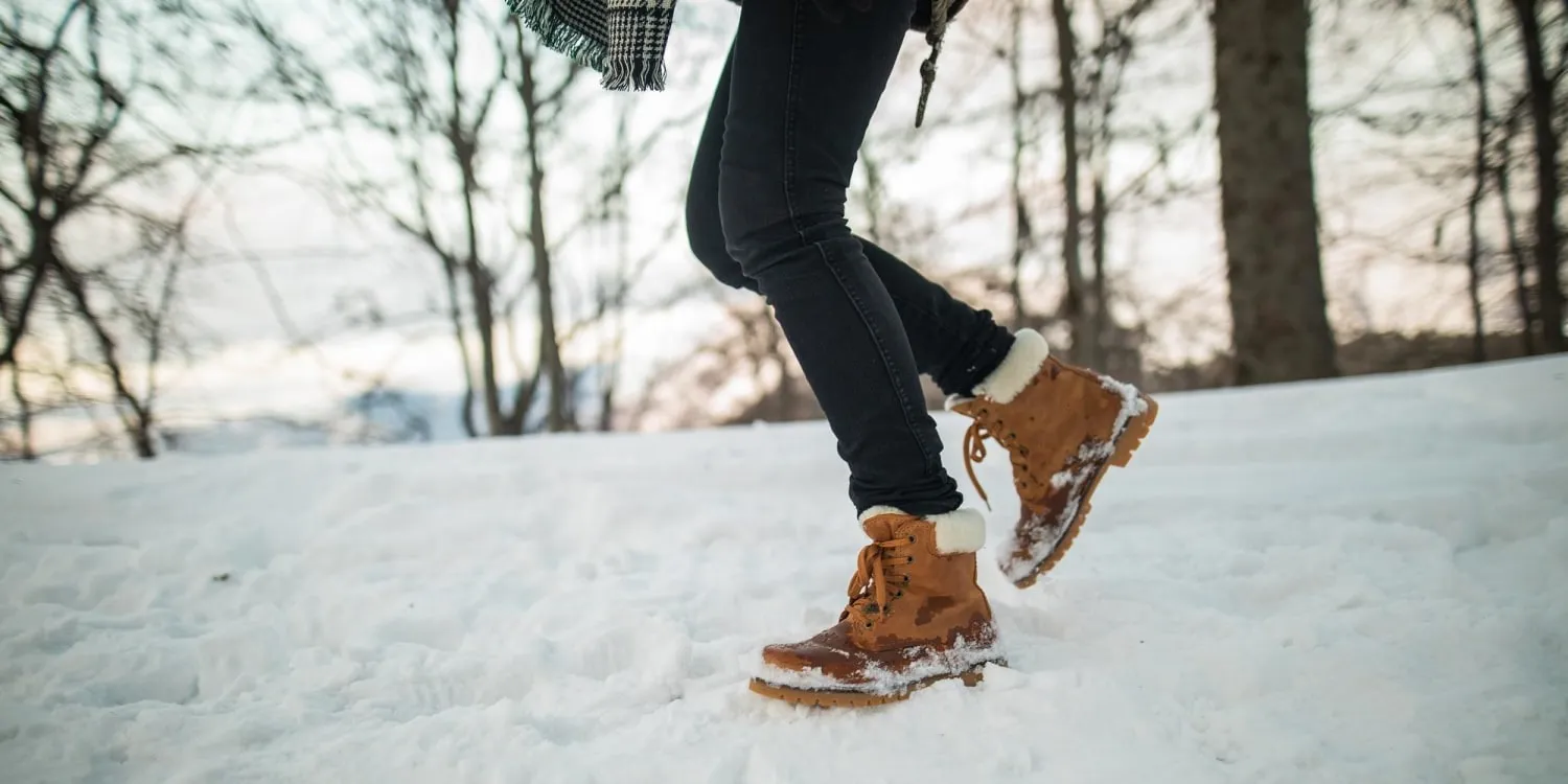 how to choose the best snow boots