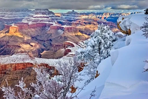 winter hiking trails in the USA