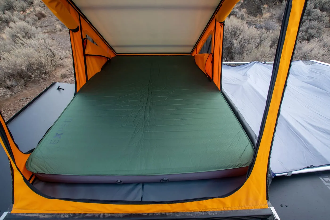 camping bed