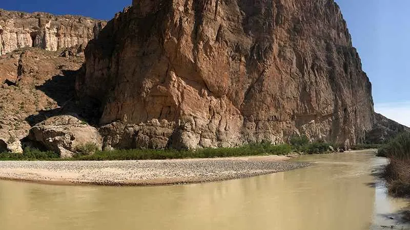 easy hiking trails