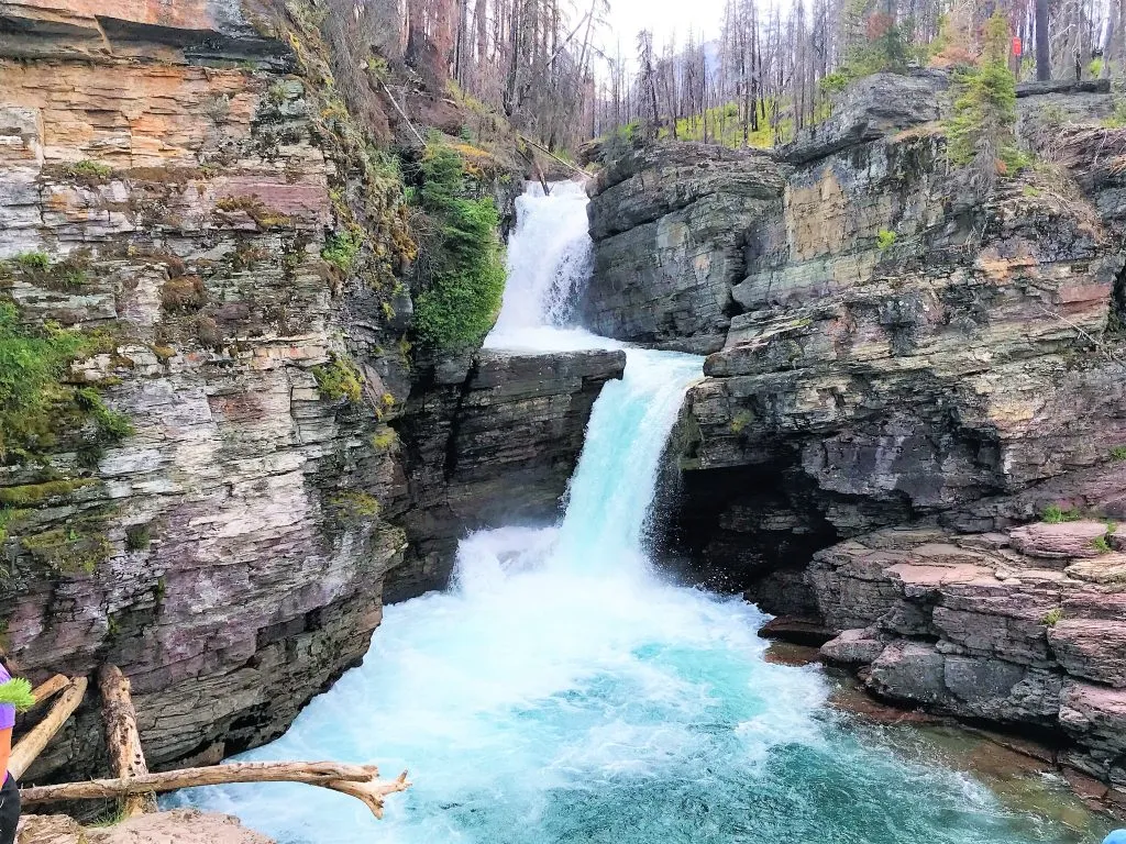 hiking trails with waterfalls