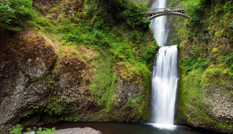 hiking trails with waterfalls