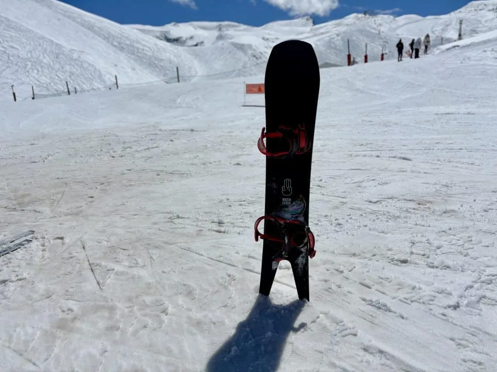 ride snowboards
