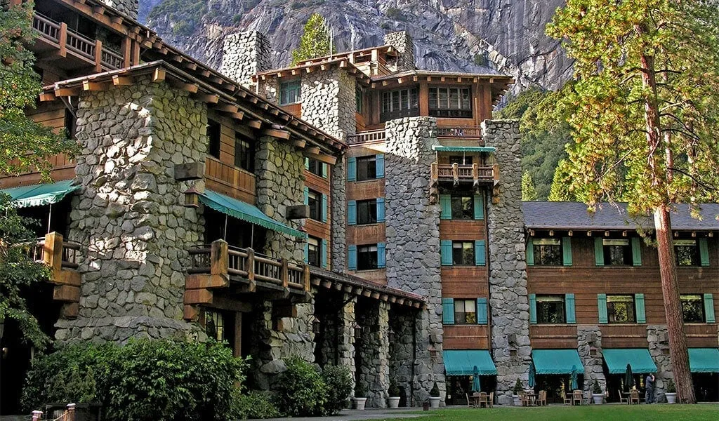 yosemite national park lodging